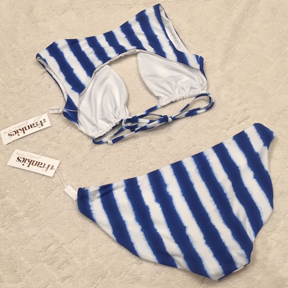 Frankies Bikinis Shea Set plunging top & classic - Picture 5 of 8